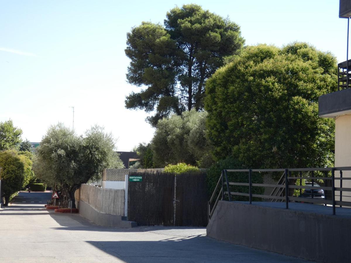Hotel Los Olivos Getafe Buitenkant foto
