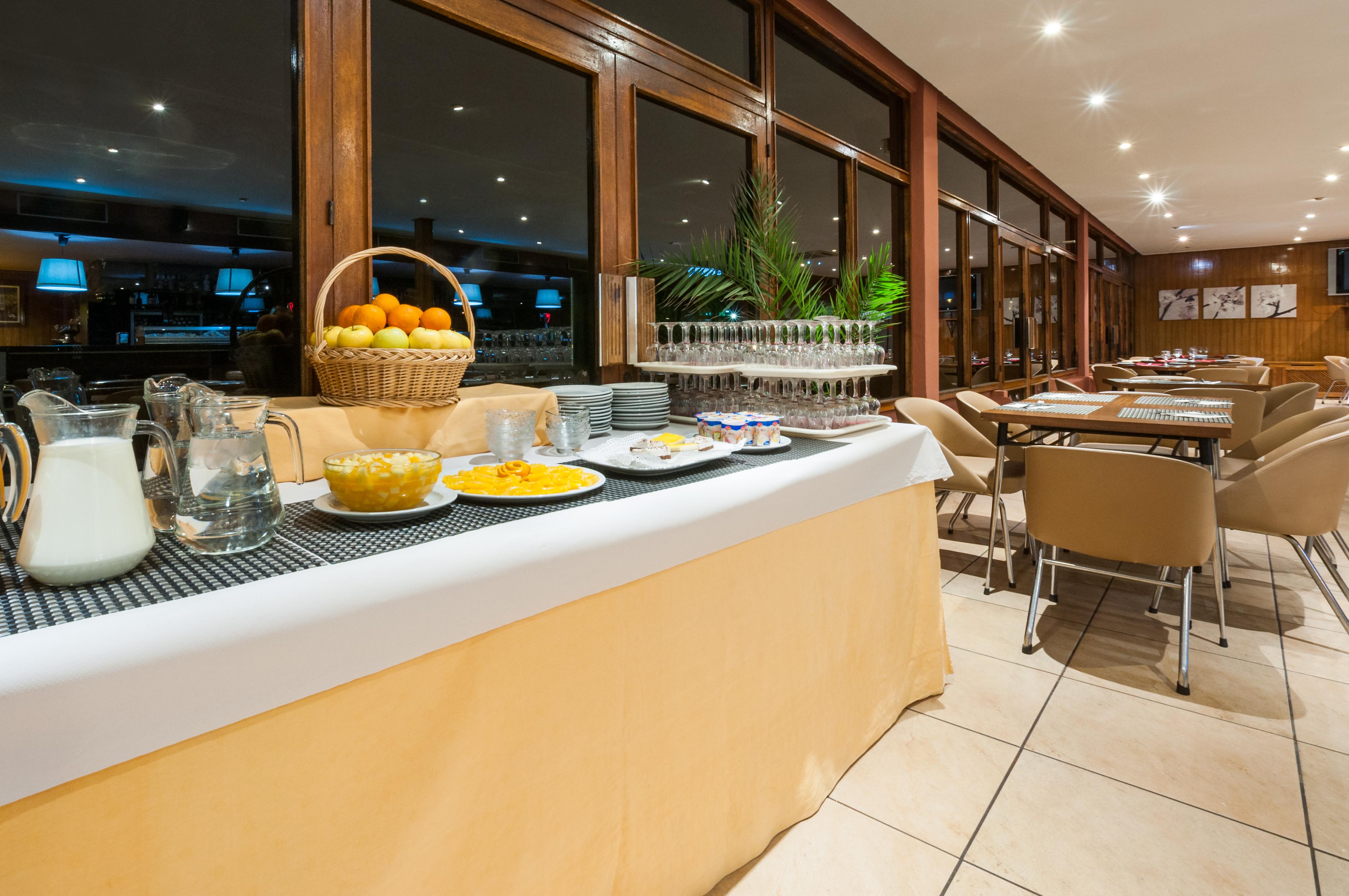 Hotel Los Olivos Getafe Buitenkant foto