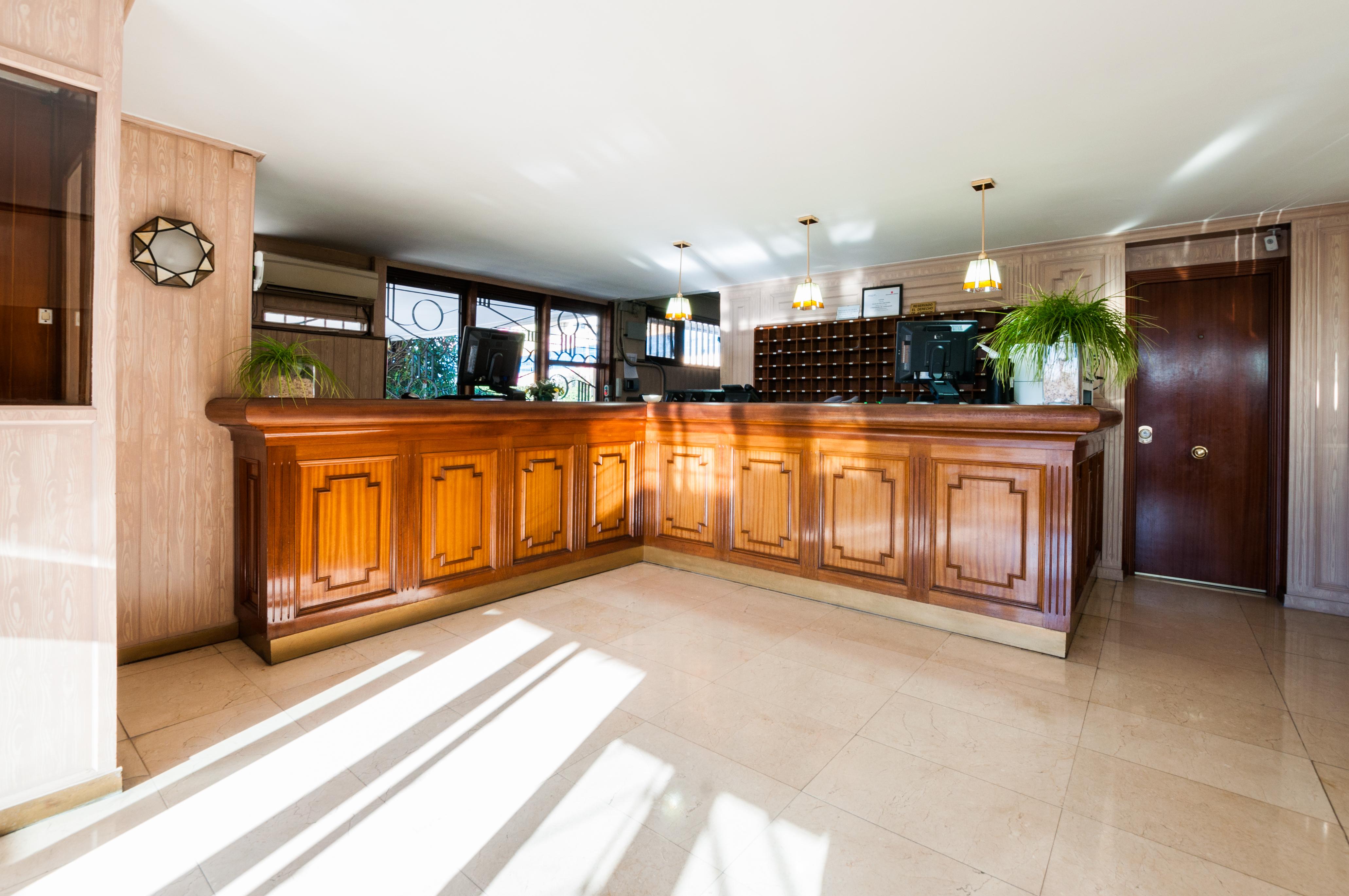 Hotel Los Olivos Getafe Buitenkant foto