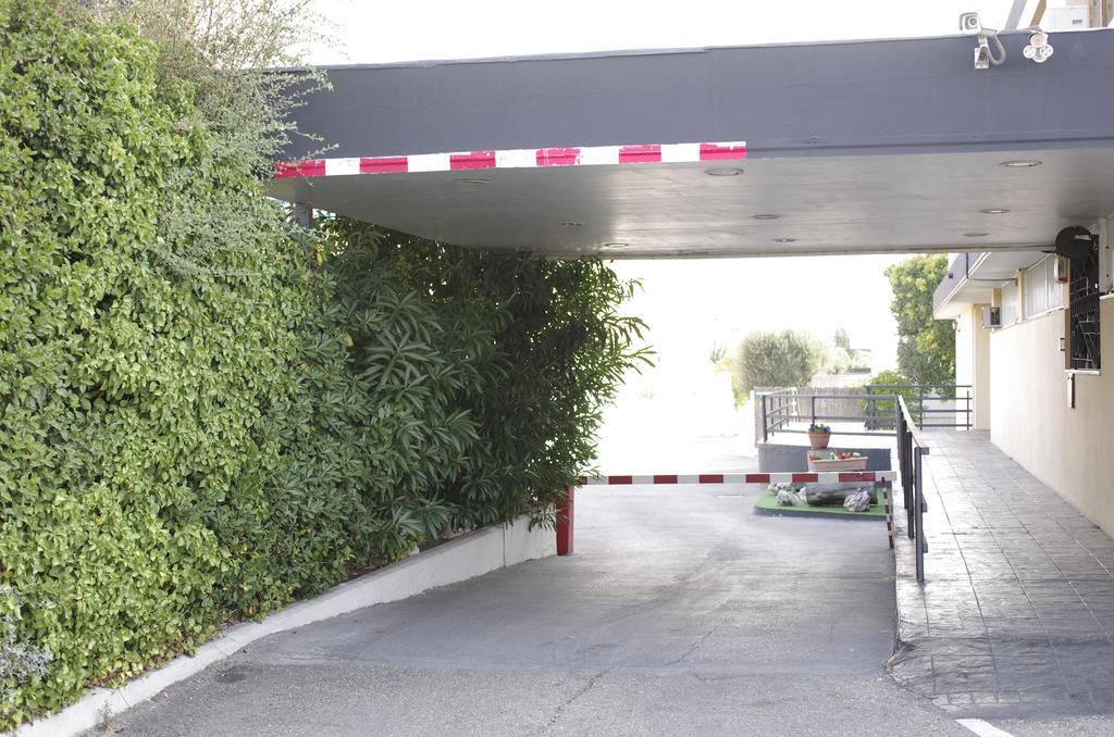 Hotel Los Olivos Getafe Buitenkant foto
