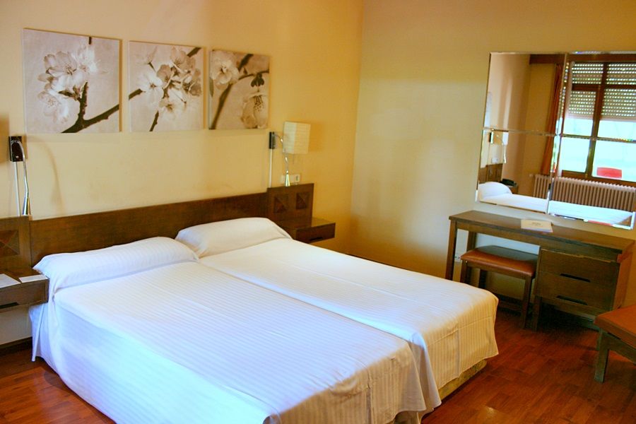 Hotel Los Olivos Getafe Buitenkant foto